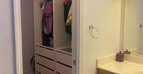 7566 Sunmore Ln, Sacramento, CA 95828 Photo