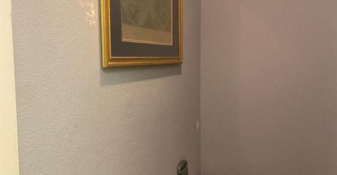 7566 Sunmore Ln, Sacramento, CA 95828 Photo