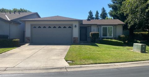 7566 Sunmore Ln, Sacramento, CA 95828 Photo