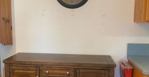 7566 Sunmore Ln, Sacramento, CA 95828 Photo