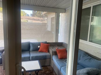 7566 Sunmore Ln, Sacramento, CA 95828 Photo