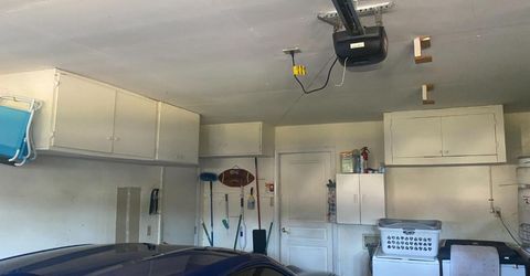 7566 Sunmore Ln, Sacramento, CA 95828 Photo