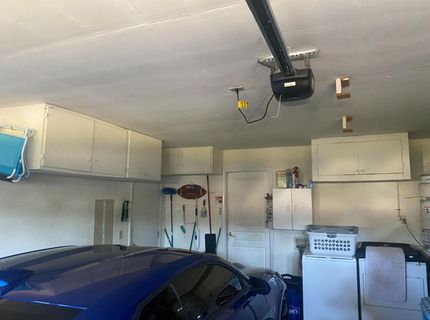 7566 Sunmore Ln, Sacramento, CA 95828 Photo