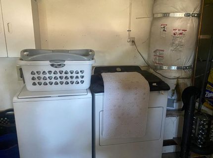 7566 Sunmore Ln, Sacramento, CA 95828 Photo