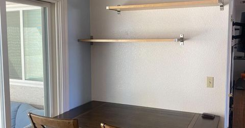 7566 Sunmore Ln, Sacramento, CA 95828 Photo