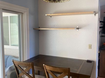 7566 Sunmore Ln, Sacramento, CA 95828 Photo