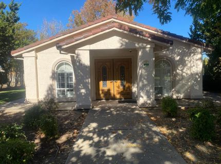 7566 Sunmore Ln, Sacramento, CA 95828 Photo