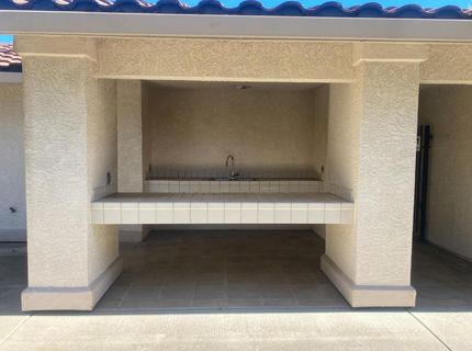 7566 Sunmore Ln, Sacramento, CA 95828 Photo