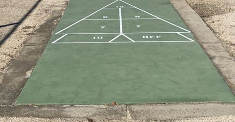 7566 Sunmore Ln, Sacramento, CA 95828 Photo