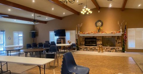 7566 Sunmore Ln, Sacramento, CA 95828 Photo