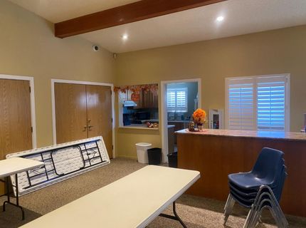 7566 Sunmore Ln, Sacramento, CA 95828 Photo