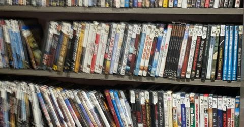 7566 Sunmore Ln, Sacramento, CA 95828 Photo