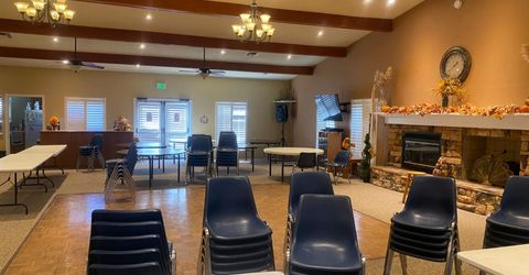 7566 Sunmore Ln, Sacramento, CA 95828 Photo