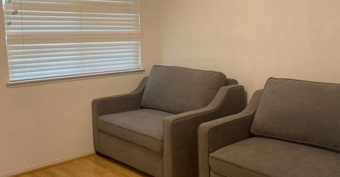 7566 Sunmore Ln, Sacramento, CA 95828 Photo