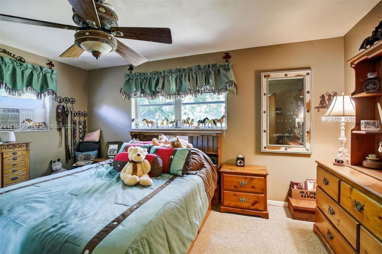 13851 SW 26th St, Davie, FL 33325 Photo