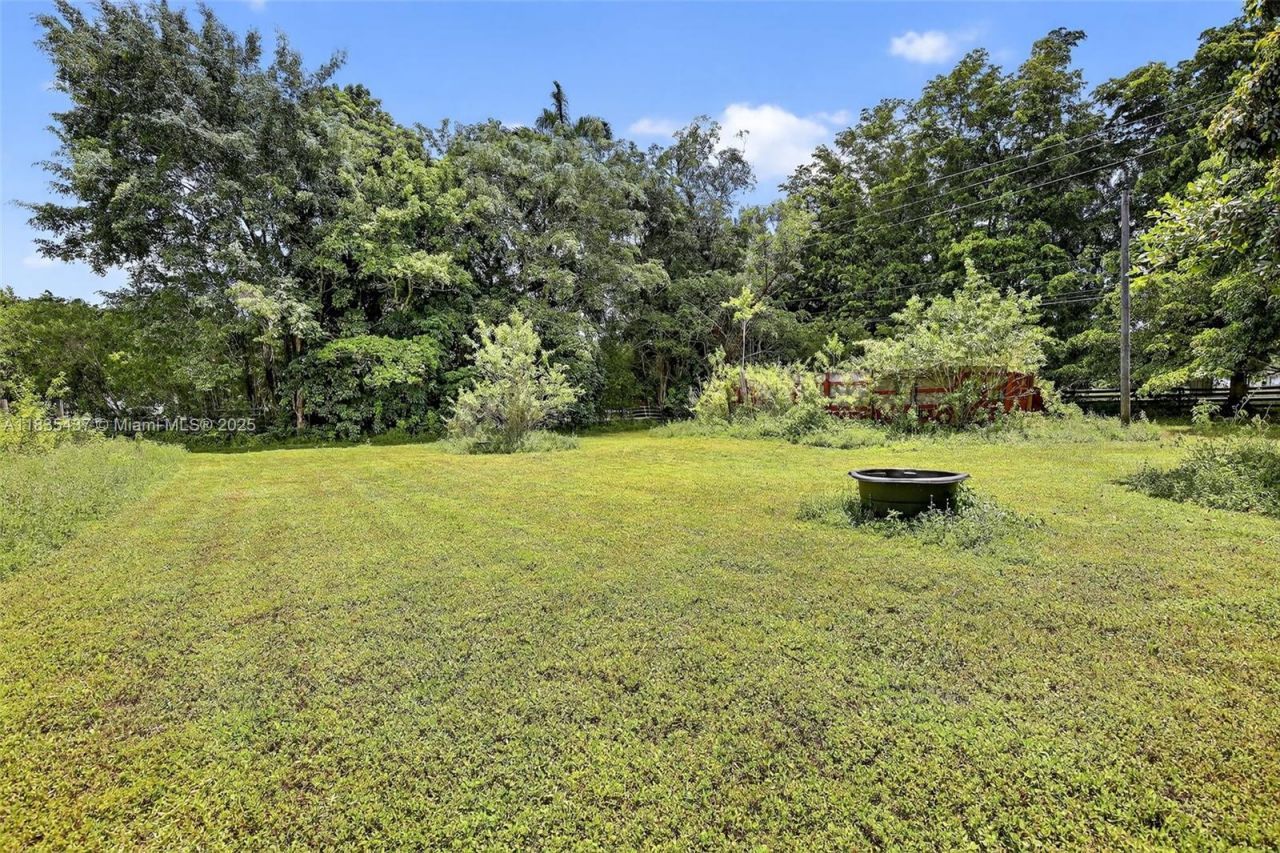 13851 SW 26th St, Davie, FL 33325 Photo