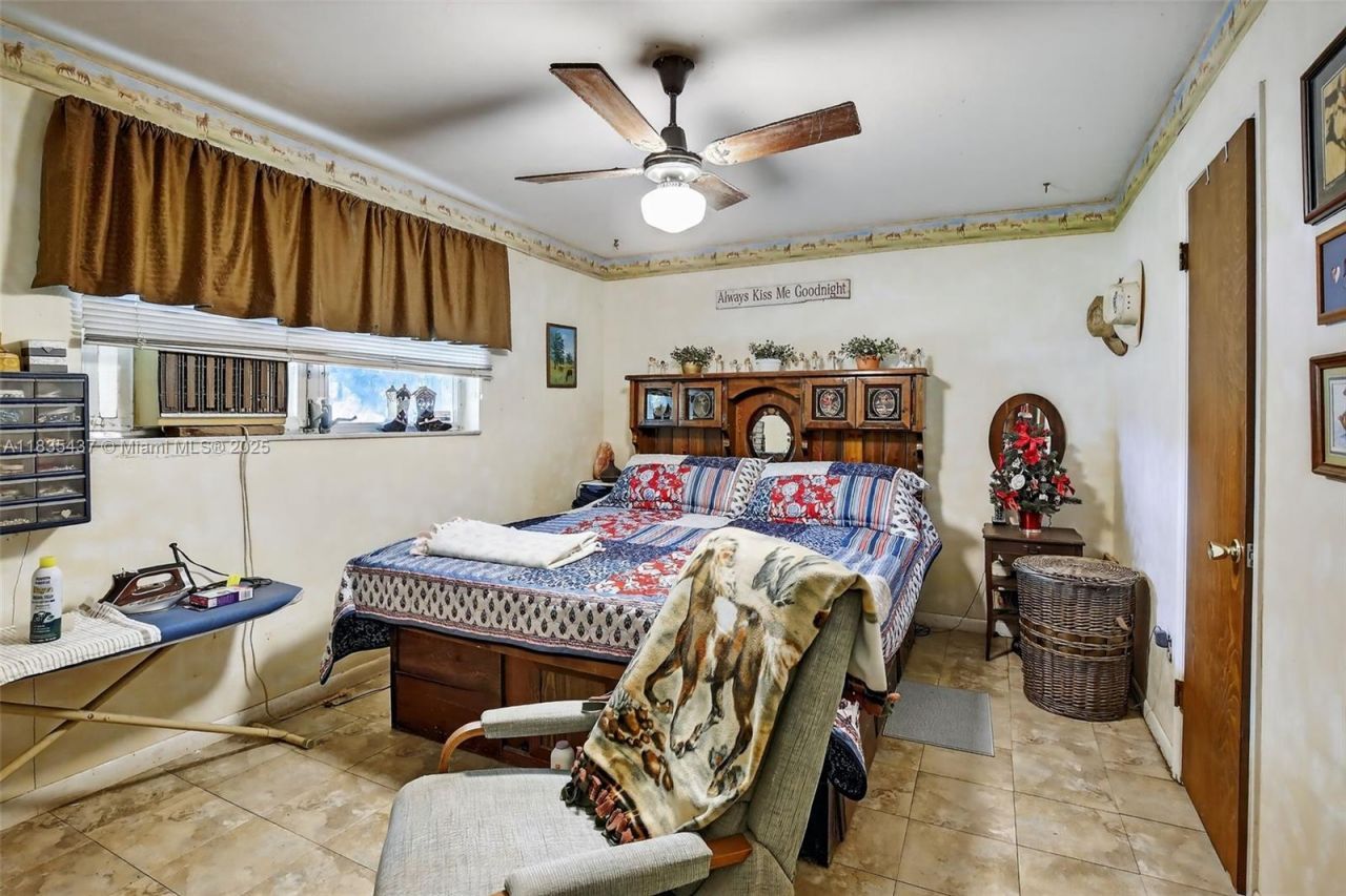 13851 SW 26th St, Davie, FL 33325 Photo