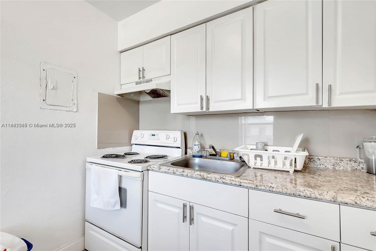 848 NW 2nd Ave, Fort Lauderdale, FL 33311 Photo