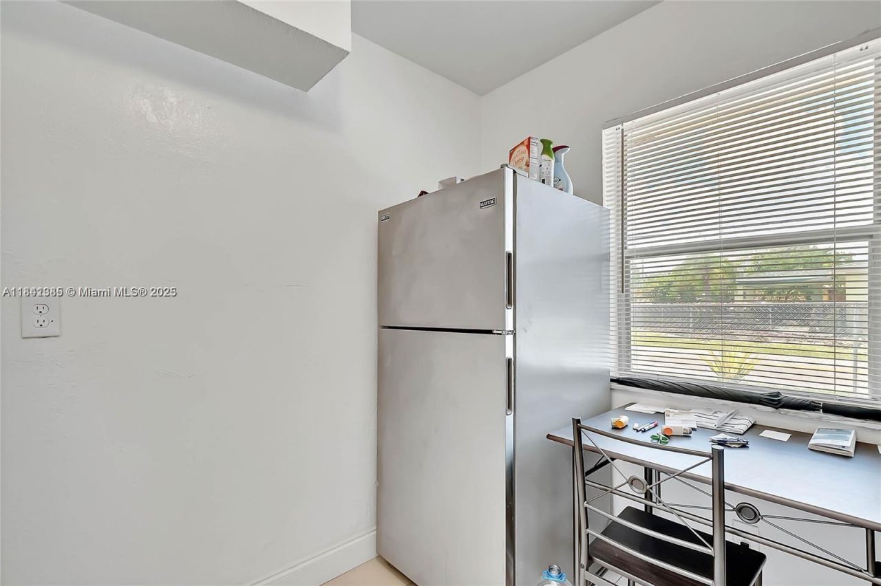 848 NW 2nd Ave, Fort Lauderdale, FL 33311 Photo
