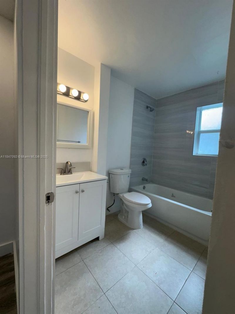 2314 Polk St, Hollywood, FL 33020 Photo