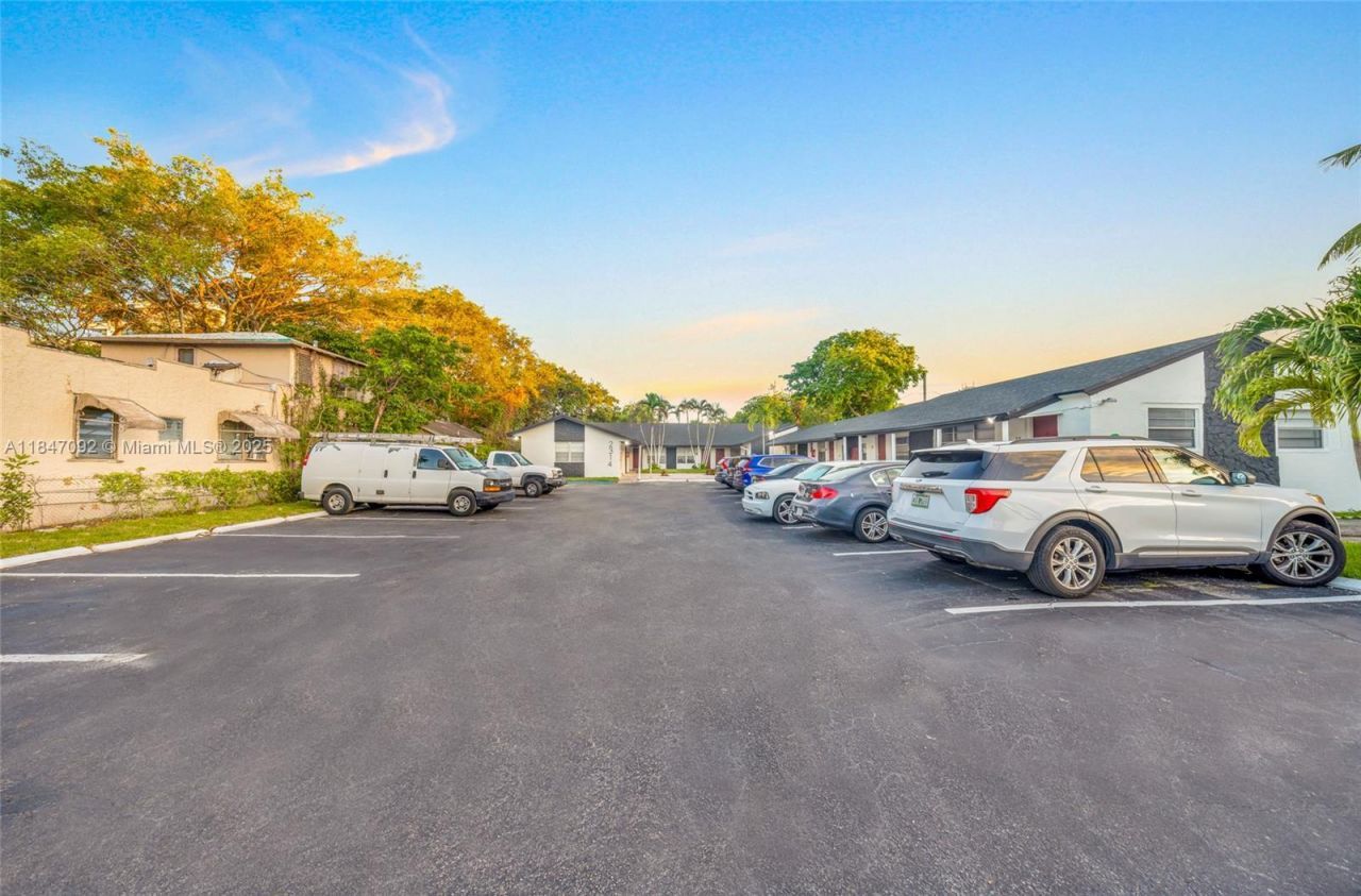 2314 Polk St, Hollywood, FL 33020 Photo