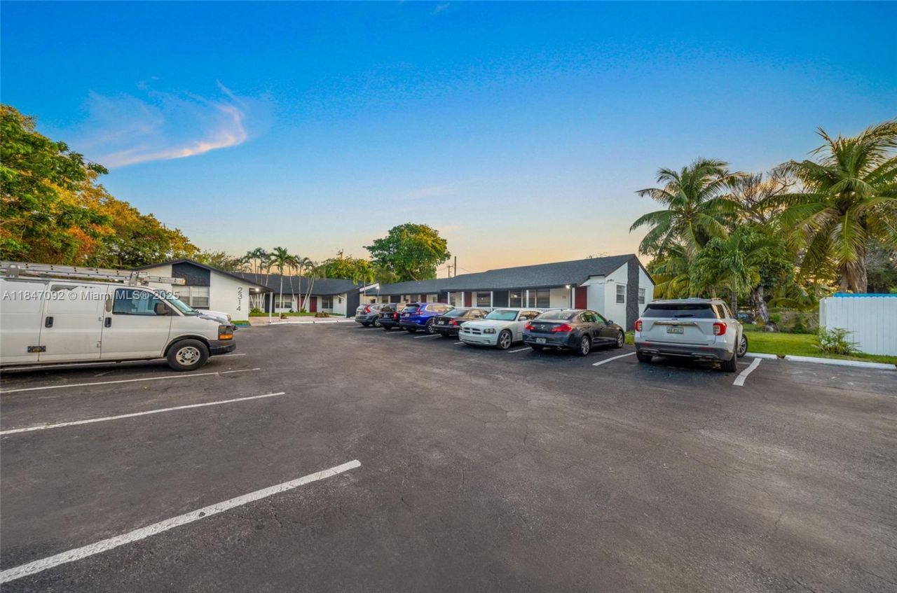 2314 Polk St, Hollywood, FL 33020 Photo