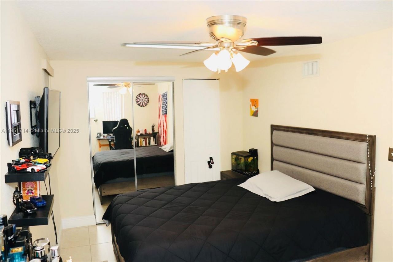 1847 W 2nd Ave, Hialeah, FL 33010 Photo