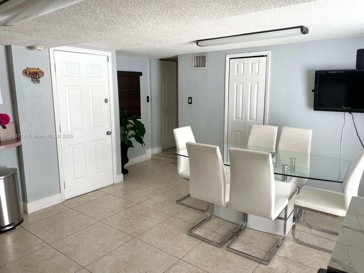 1847 W 2nd Ave, Hialeah, FL 33010 Photo