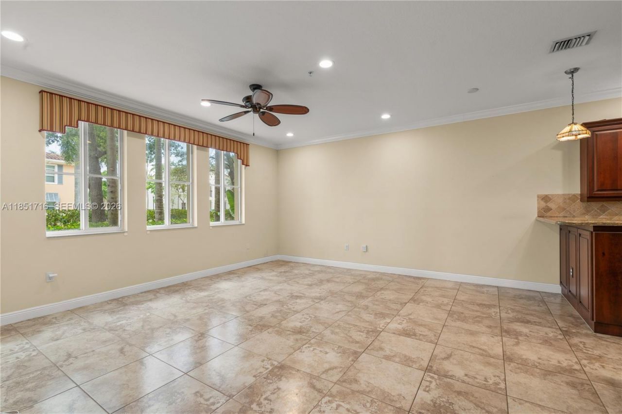 3055 NW 126th Ave, Unit 107, Sunrise, FL 33323 Photo