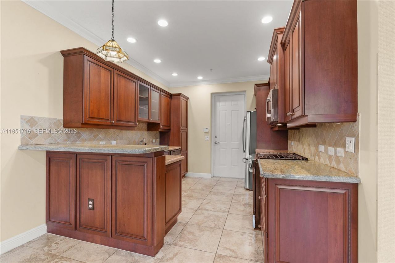 3055 NW 126th Ave, Unit 107, Sunrise, FL 33323 Photo