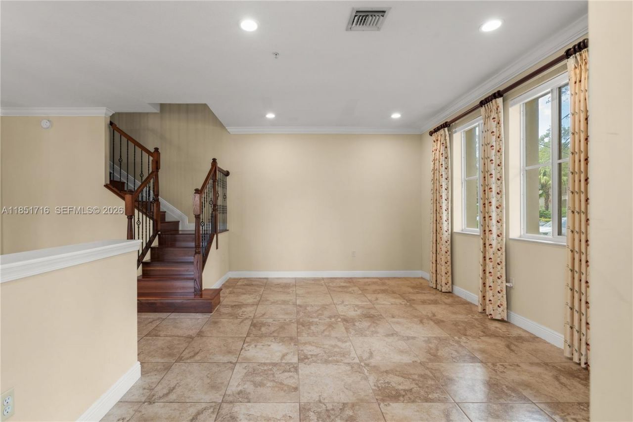 3055 NW 126th Ave, Unit 107, Sunrise, FL 33323 Photo