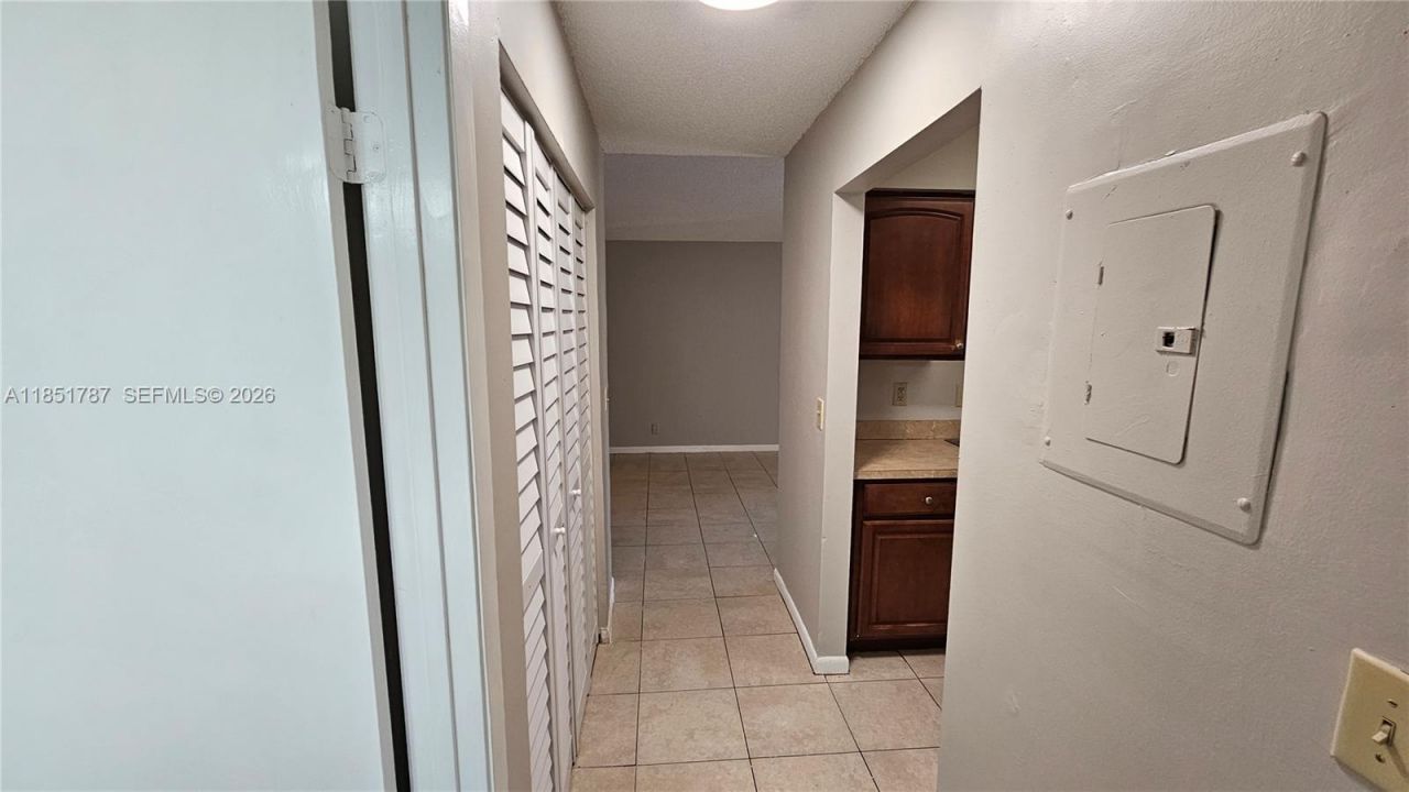 9877 Westview Dr, Unit 628, Coral Springs, FL 33076 Photo