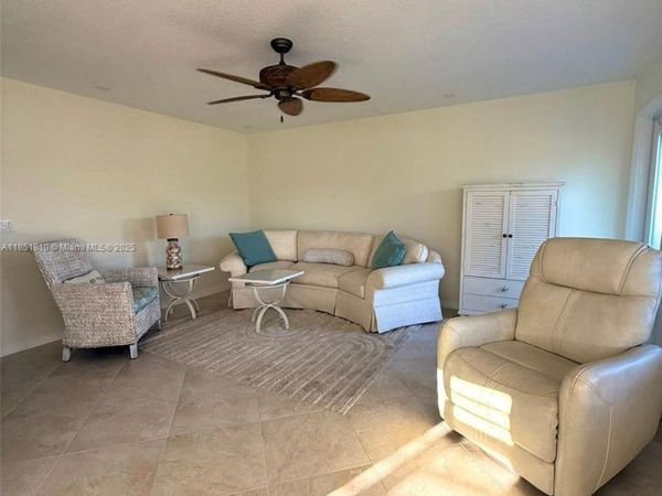 2929 SE Ocean Blvd, Unit 143-10, Stuart, FL 34996