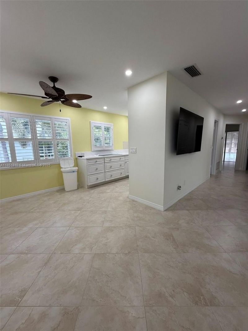 2929 SE Ocean Blvd, Unit 143-10, Stuart, FL 34996 Photo