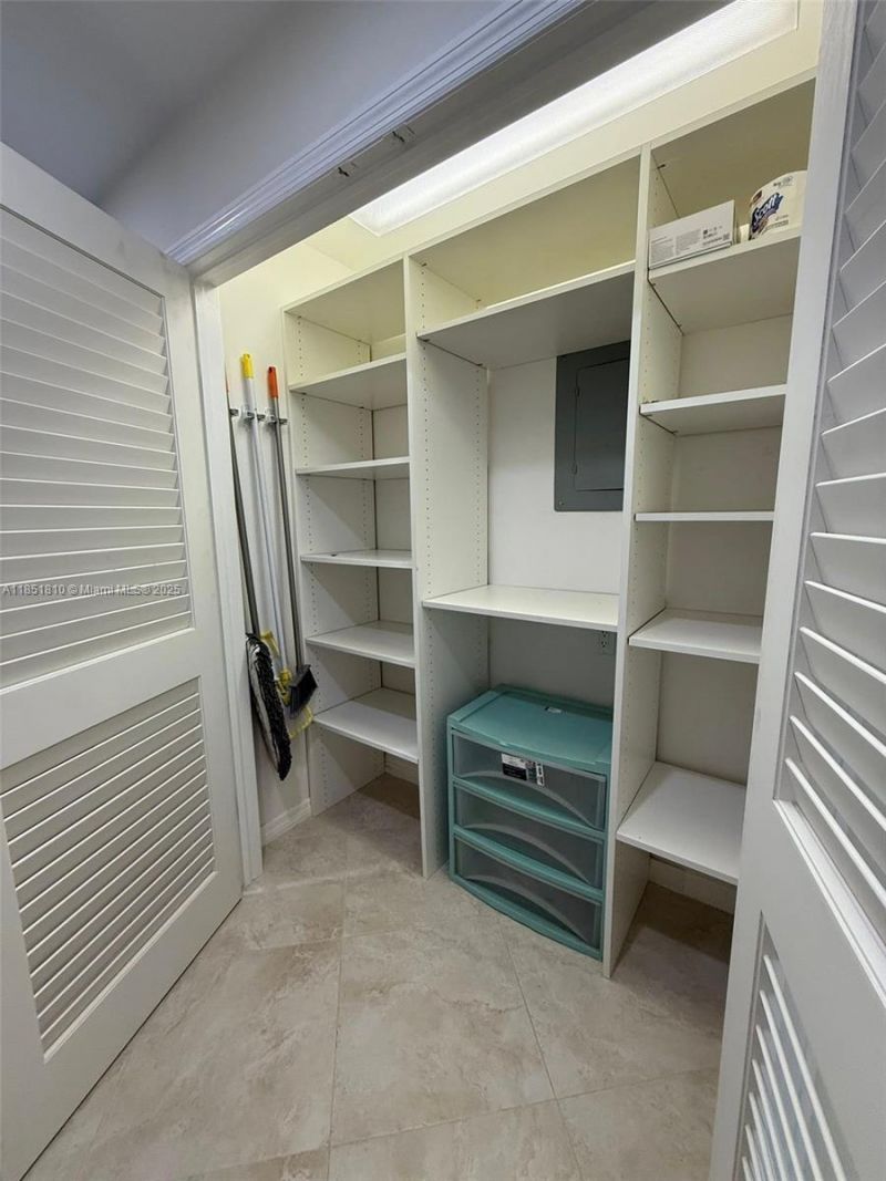 2929 SE Ocean Blvd, Unit 143-10, Stuart, FL 34996 Photo