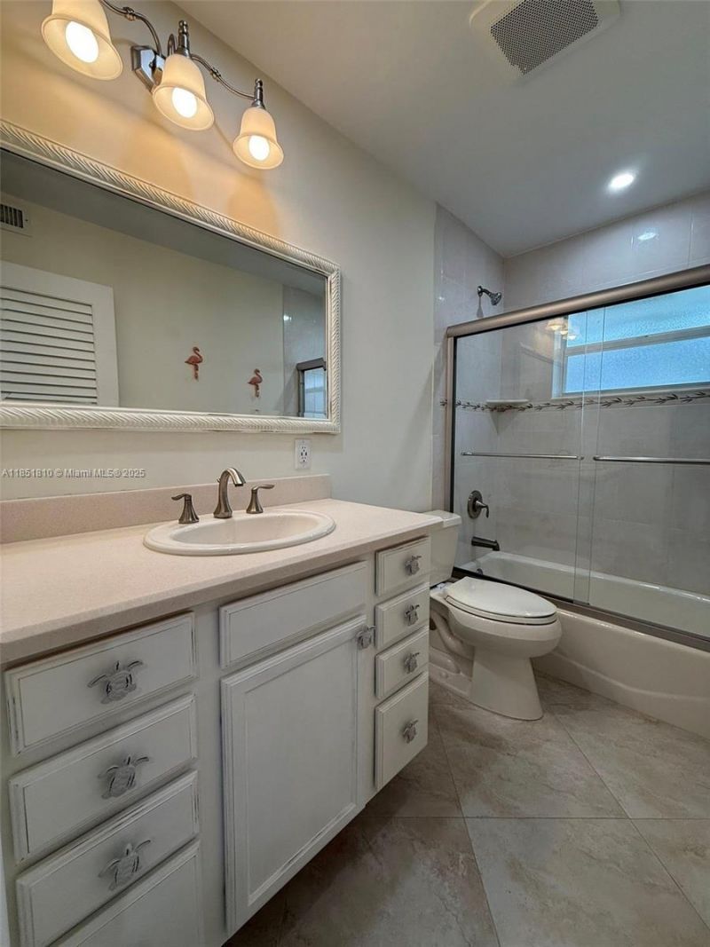 2929 SE Ocean Blvd, Unit 143-10, Stuart, FL 34996 Photo