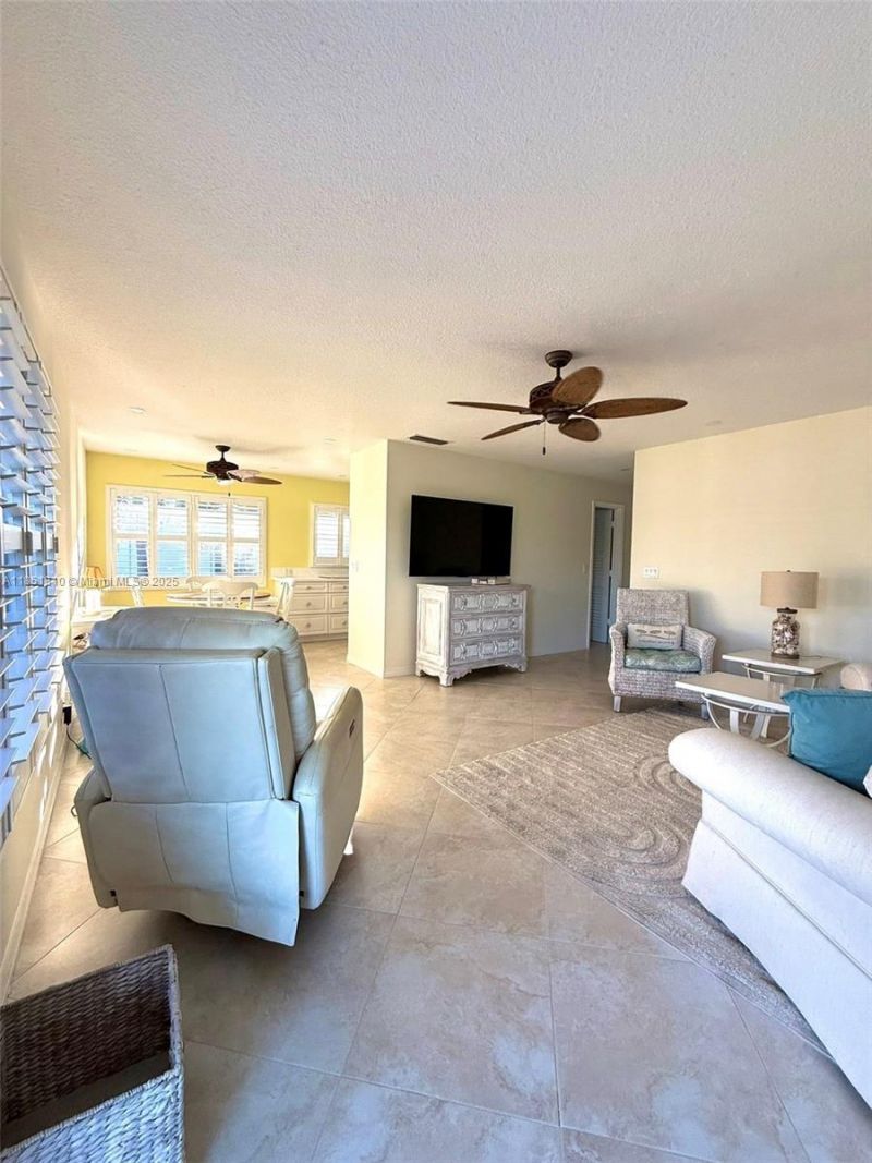 2929 SE Ocean Blvd, Unit 143-10, Stuart, FL 34996 Photo