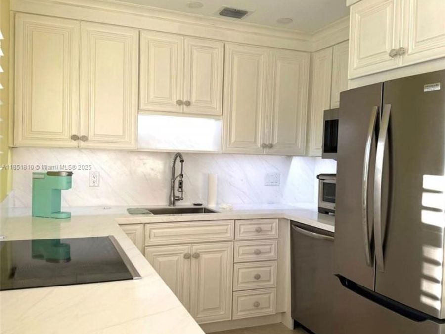 Property Image 64