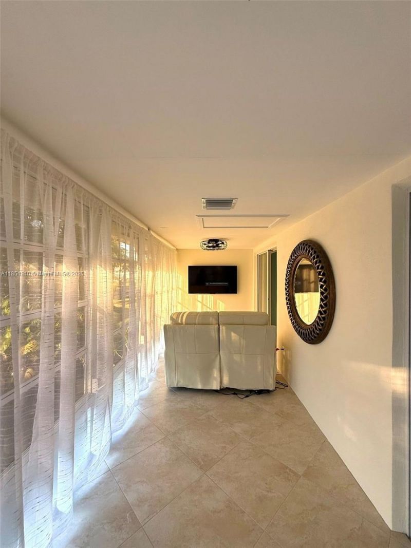 2929 SE Ocean Blvd, Unit 143-10, Stuart, FL 34996 Photo