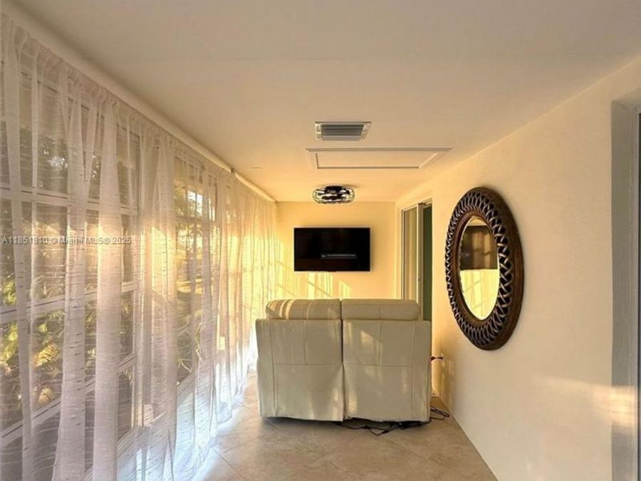 Property Image 77