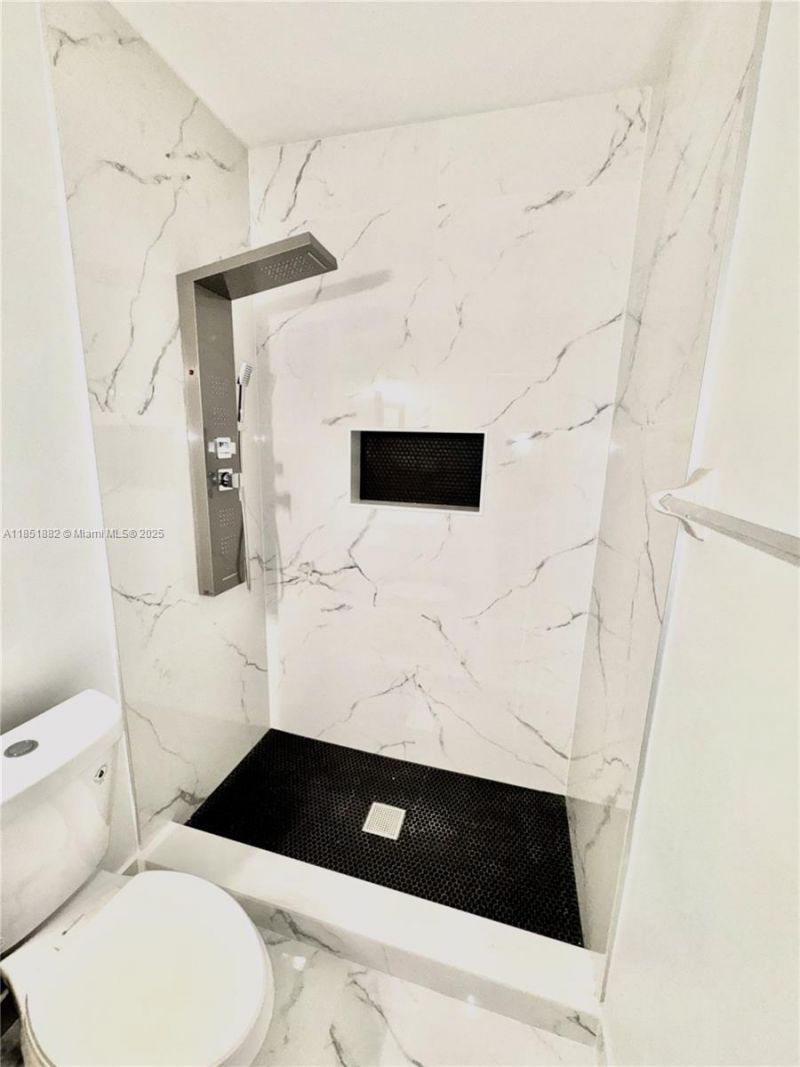 2933 SE 2nd Dr, Unit 2, Homestead, FL 33033 Photo