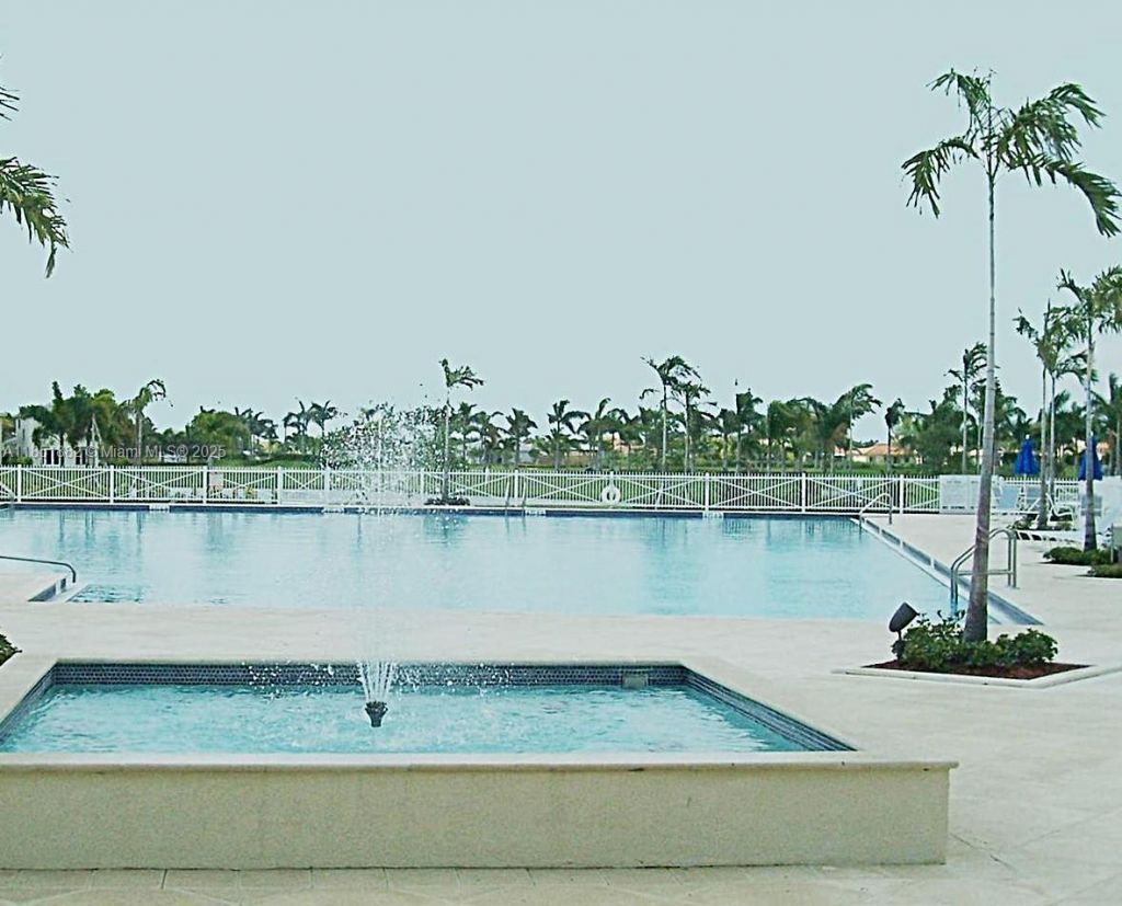 2933 SE 2nd Dr, Unit 2, Homestead, FL 33033 Photo