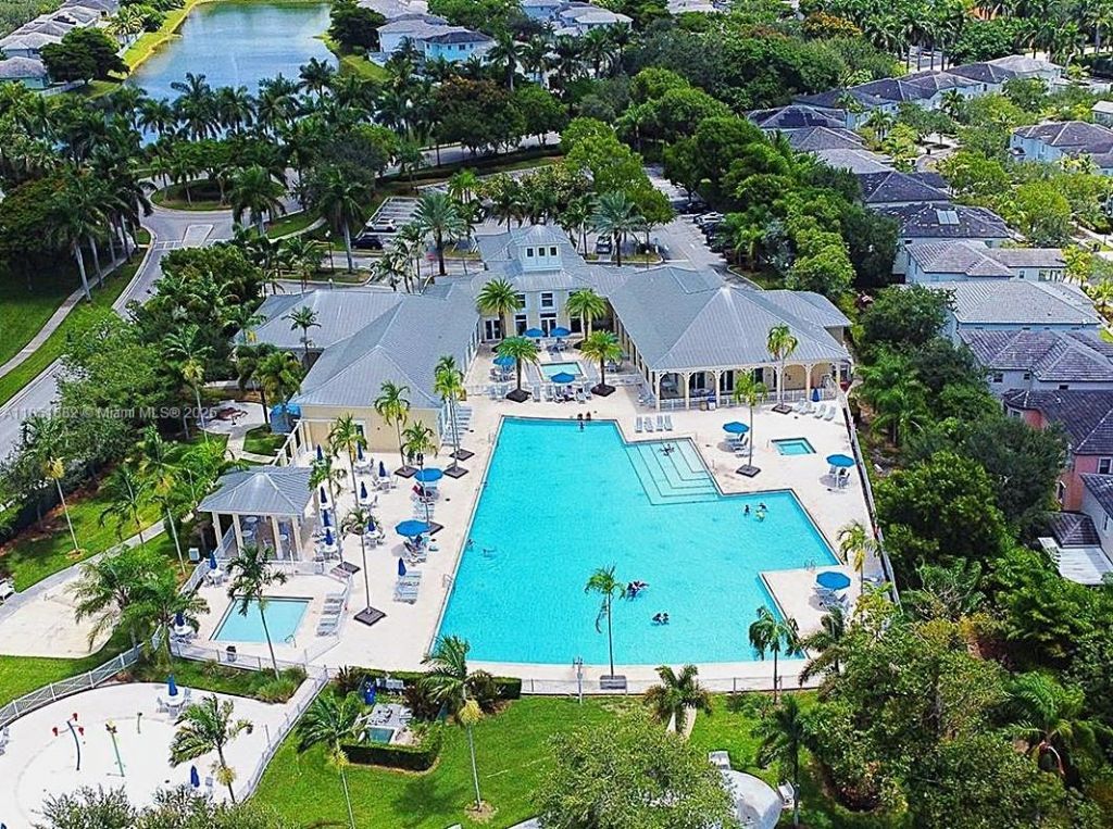 2933 SE 2nd Dr, Unit 2, Homestead, FL 33033 Photo