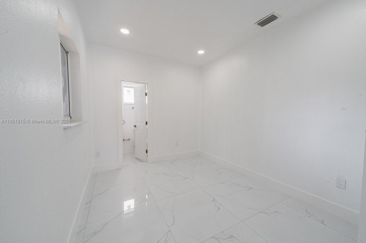 7721 Indigo St, Miramar, FL 33023 Photo