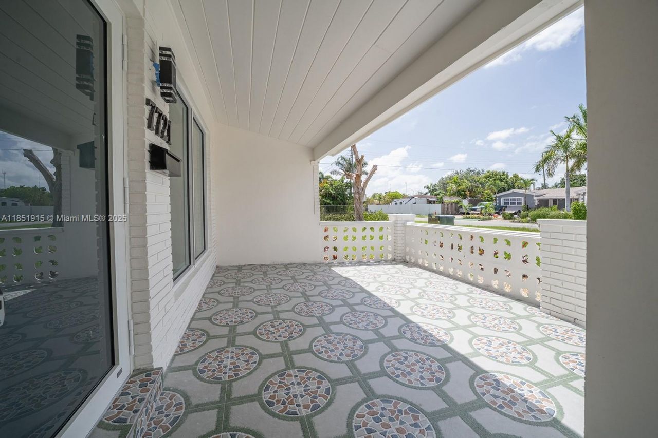 7721 Indigo St, Miramar, FL 33023 Photo