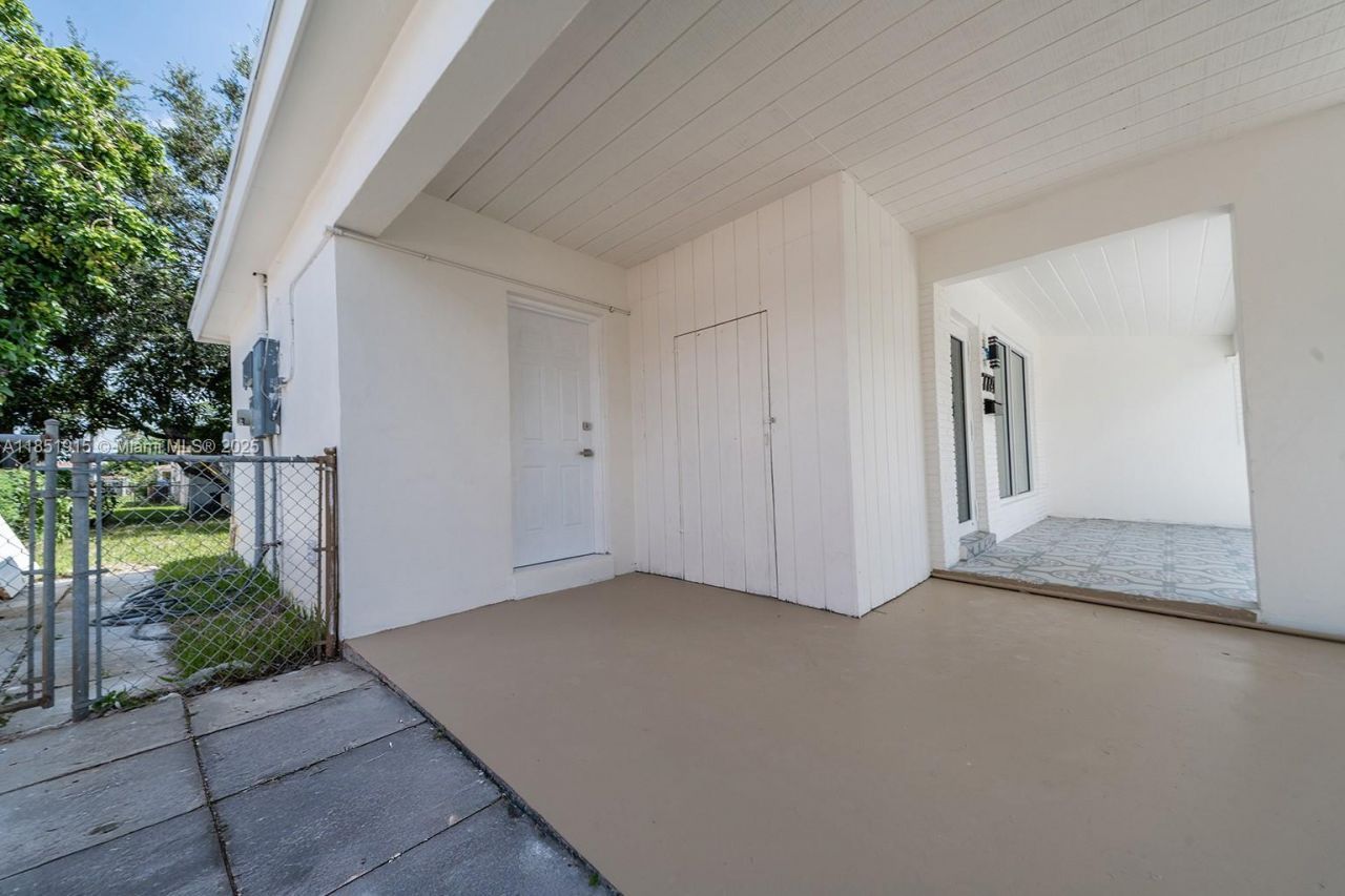 7721 Indigo St, Miramar, FL 33023 Photo