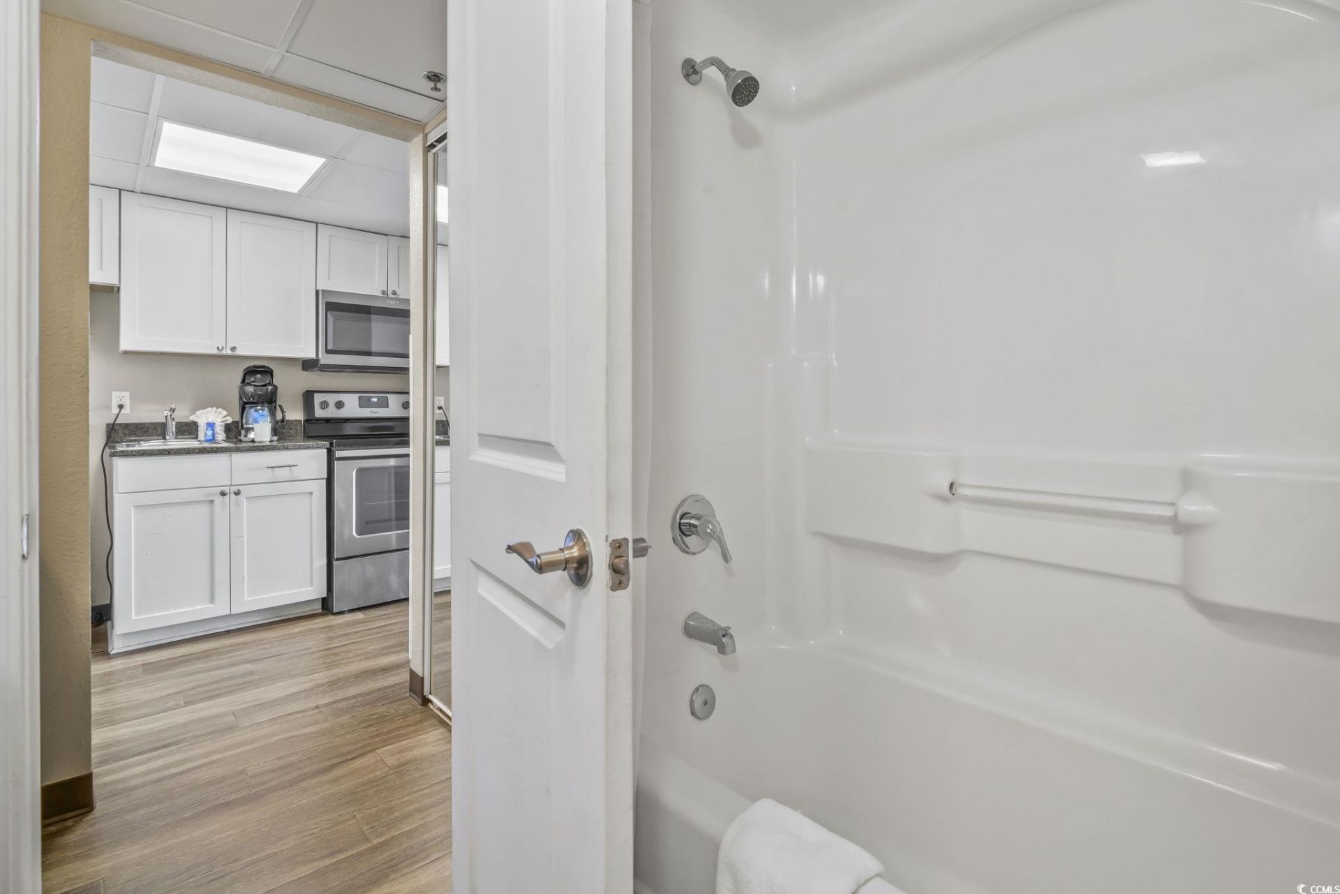 6900 N Ocean Blvd. Photo 22