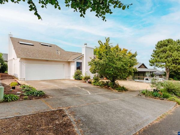 2669 Ojai NW Dr, Salem, OR 97304
