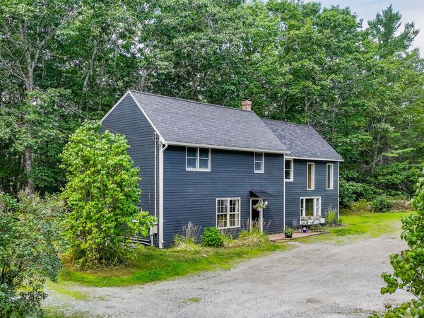 3184 Camden Road, Warren, ME 04864