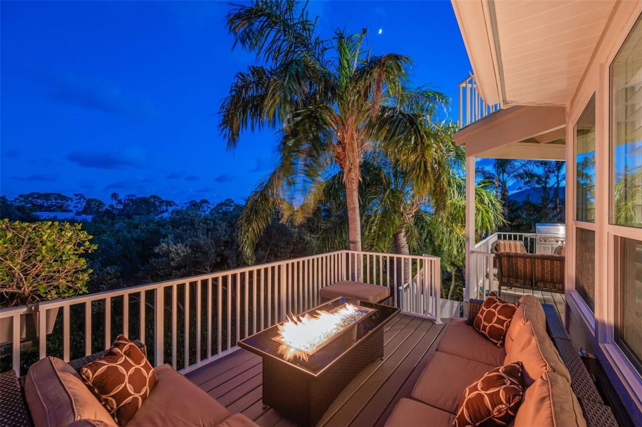 2103 N Pointe Alexis Drive, Tarpon Springs, FL 34689 Photo